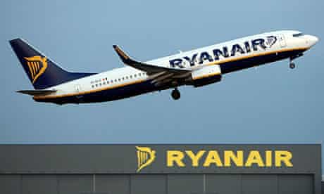 Ryanair posts rise in profits
