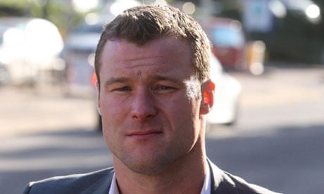 Police consider disciplining officer accused of grooming teenage girl ...