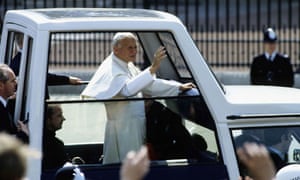 Pope-John-Paul-II-in-pope-006.jpg
