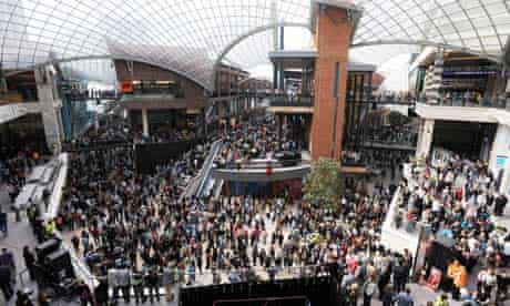 Shoppers flock to the opening of the Cabot Circus retail development in Bristol, 2008