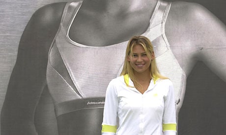 https://i.guim.co.uk/img/static/sys-images/Business/Pix/pictures/2013/9/20/1379663871807/Anna-Kournikova-advertisi-008.jpg?width=465&dpr=1&s=none