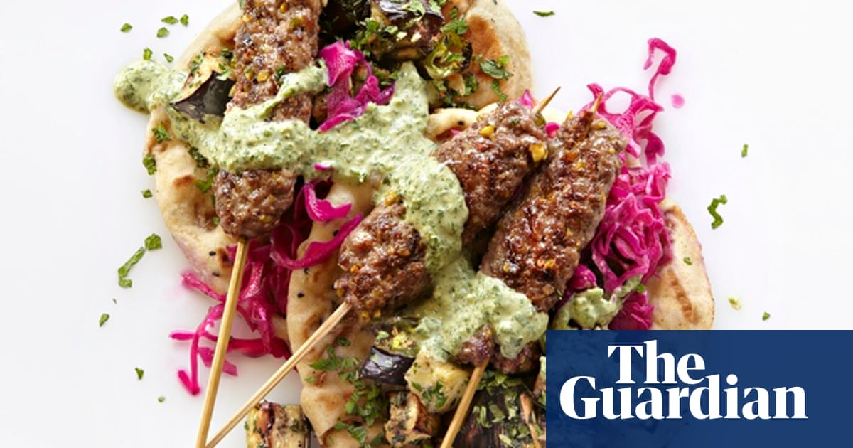 www.theguardian.com