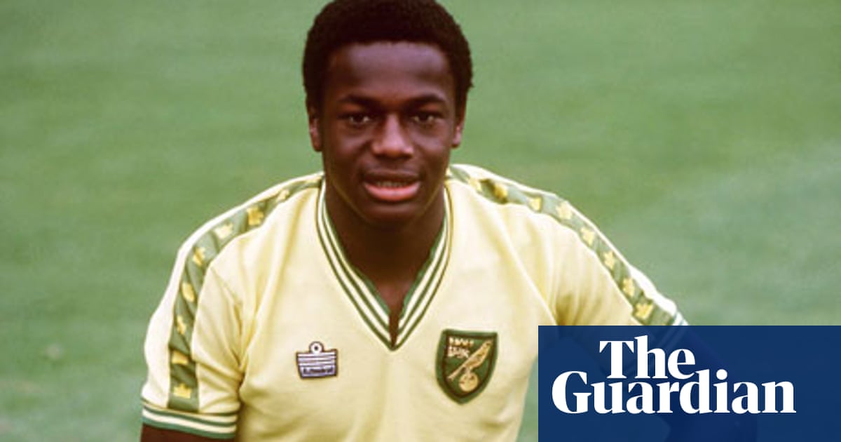 Most Football Fans Are Not Homophobic Says Study Education