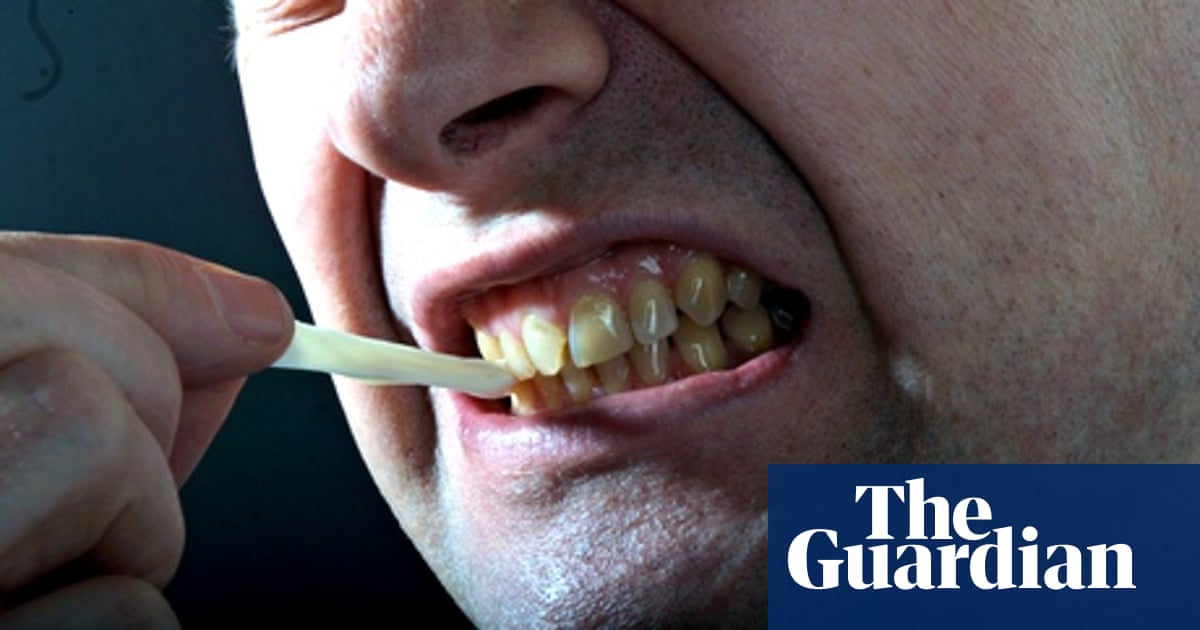 Does Chewing Gum Improve Our Mind And Our Productivity Research The Guardian
