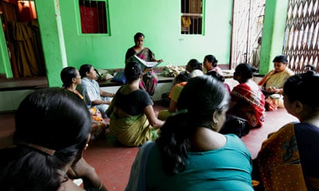 MDG: Indian sex workers attend a class about HIV/AIDS