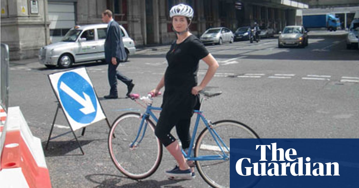 Can You Ride A Bike While Pregnant Nhs Cycling While Pregnant Keeps You Fit And Prepares Your Body For The Uphill Struggle Of Childbirth Sam Hadad Life And Style The Guardian