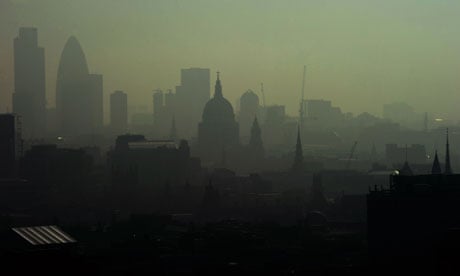 Tory green policy  : smog due to pollution in central London 