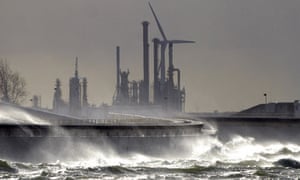 Rotterdam floods defences : The giant Maeslant surge barrier