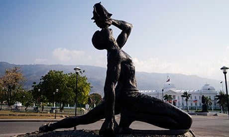 MDG : Statue of the Unknown Slave, in Port-au-Prince, Haiti