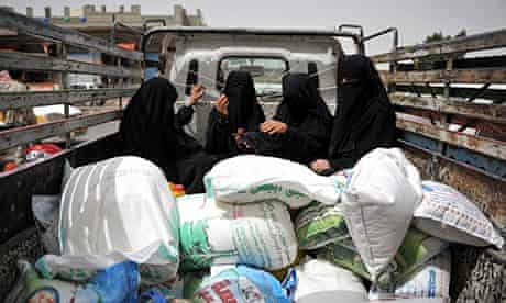 MDG : food aid to malnourished people in Yemen