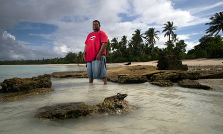 Sea level rising threaten Kiribati and other Pacific Islands