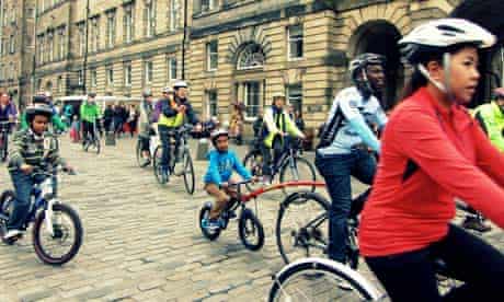 Bike blog :  Pedal on Parliament