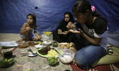 MDG : Syrian Refugees and housing  : neighbourhood of the Lebanese coastal city of Tripoli