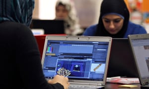 التمويل الأصغر في الأردن لا يساعد على تمكين المرأة  -  الغارمات To-match-Mideast-Money-AR-014