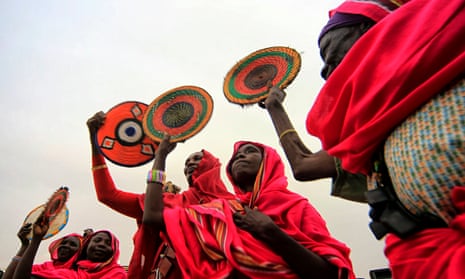 MDG Darfuri women participate in peace rally