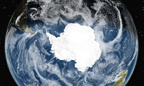 Antarctica ice sheet : Globe Centred On The South Pole, True Colour Satellite Image