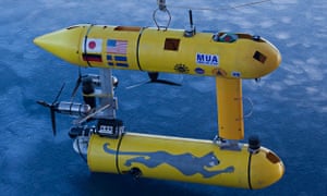 自制水下航行器(AUV)Puma在东南极Seato mesure海冰。