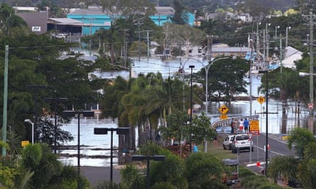 Planet Oz blog on Climate report : record flooding, Queensland, Australia