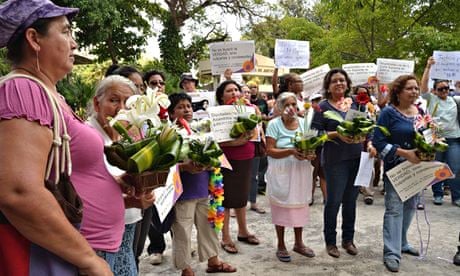 MDG : abortion in El Salvador. : Pro-abortion campaigners