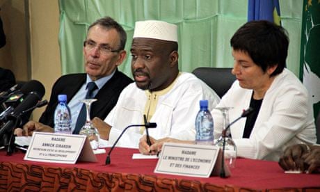 MDG : Commissioner Piebalgs visits Mali on anniversary of donor conference