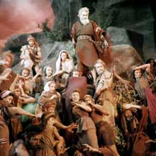 Moses and his people in The Ten Commandments (1956)