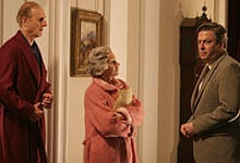 James Cromwell, Helen Mirren and Roger Allam in The Queen (2006)