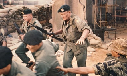Aldo Ray and John Wayne in The Green Berets
