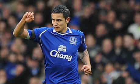 Tim Cahill Wears His Art On His Sleeve Everton The Guardian