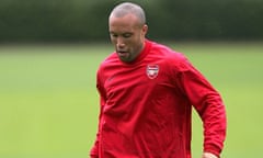 Mikael Silvestre feels that Patrice Evra showed Arsenal's senior players a lack of respect