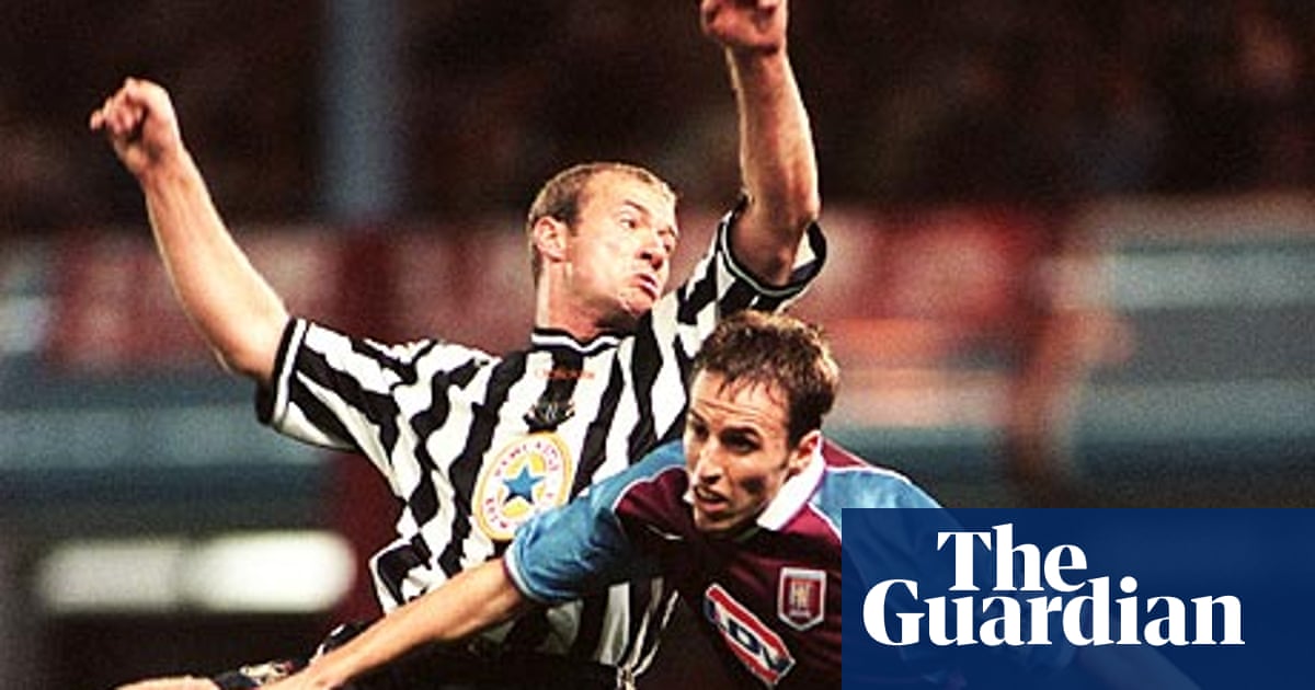 Gareth Southgate And Alan Shearer Share A Round In Last Chance Saloon Newcastle United The Guardian
