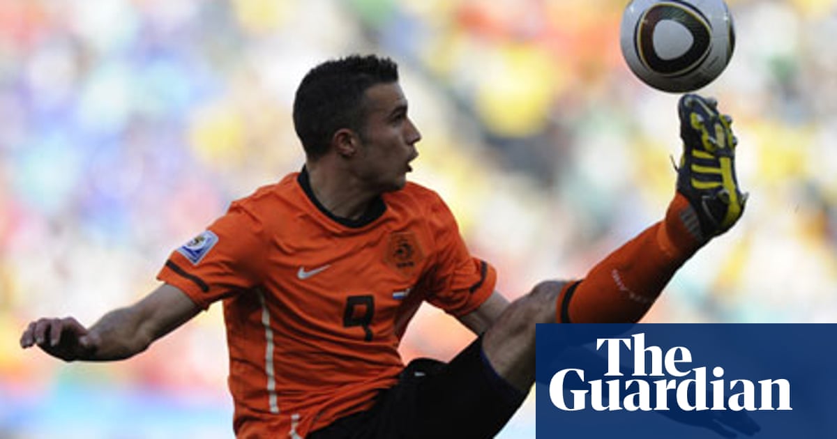 Practising Perfection By 10 000 Touches Football The Guardian