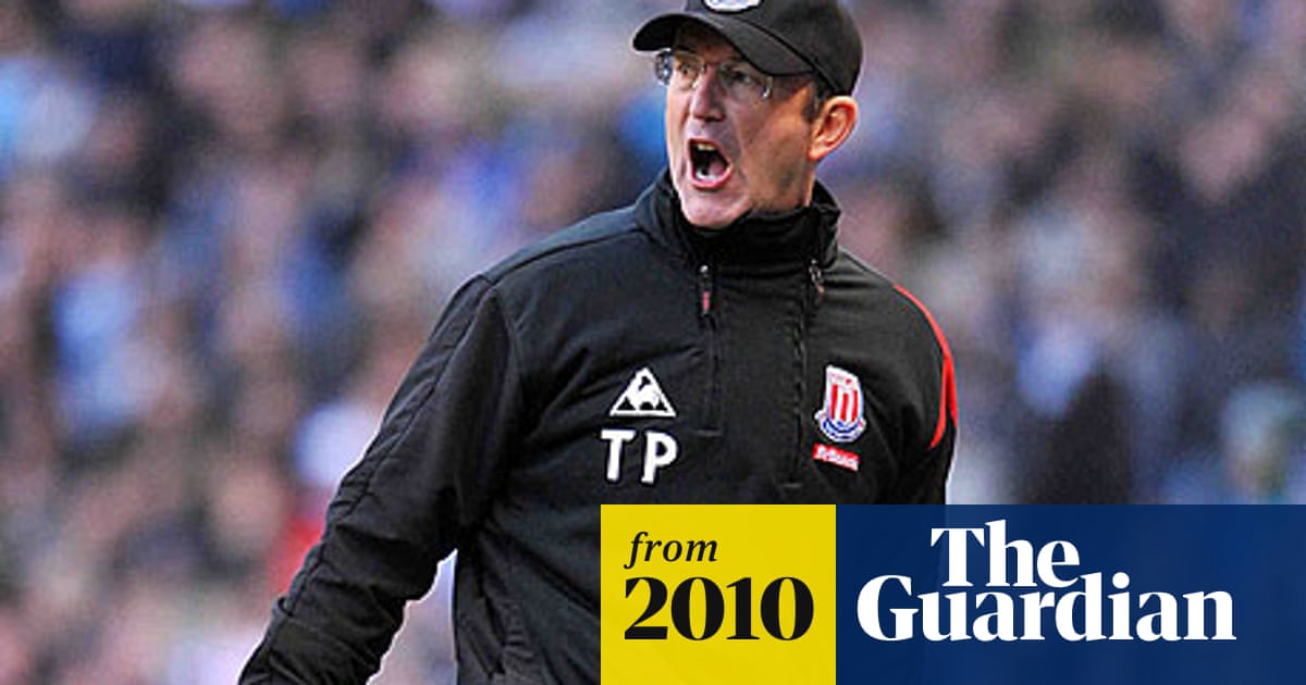 Tony Pulis Angry At Stoke S Precious Dressing Room Moles Stoke City The Guardian