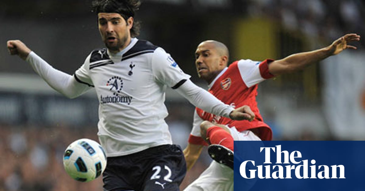 Rafael Van Der Vaart Saves Spurs In Six Goal Thriller With Arsenal Premier League The Guardian