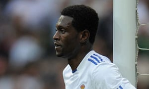 Emmanuel Adebayor Warns Real Madrid To Be Wary Of Peter Crouch Football The Guardian