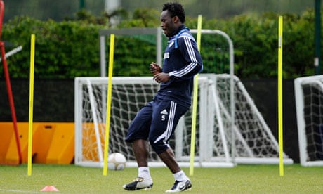 Michael Essien has suffered an injury during pre-season trainingwith Chelsea