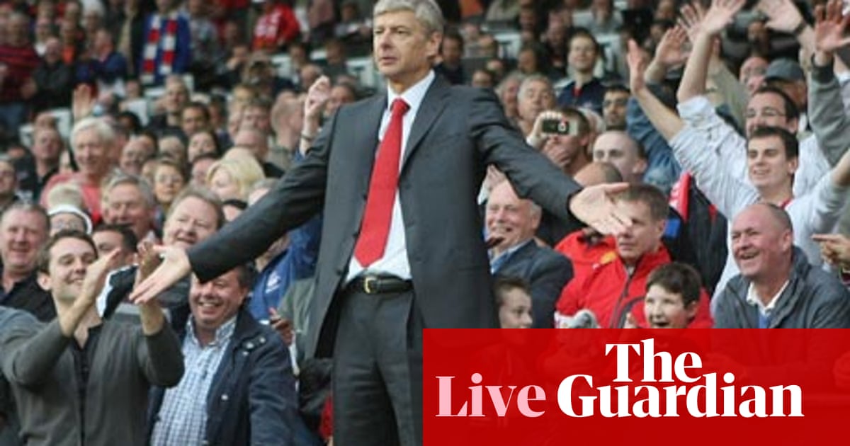 Manchester United 8 2 Arsenal As It Happened Premier League 2011 12 The Guardian