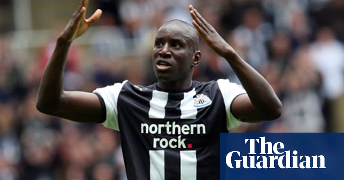 Demba Ba Marks His Newcastle Arrival With Hat Trick Against Blackburn Football The Guardian