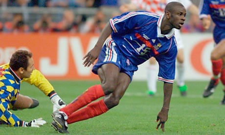 Lilian Thuram - Bức Tường Số Một Của Pháp Hành Trình Từ Cầu Thủ Đến Nhà Nghiên Cứu Xã Hội Lilian Thuram - Bức Tường Số Một Của Pháp Hành Trình Từ Cầu Thủ Đến Nhà Nghiên Cứu Xã Hội