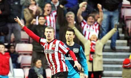 Sunderland's midfielder James McClean celebrates his goal against Arsenal.