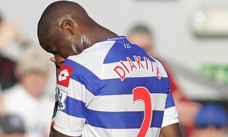 Samba Diakité is sent off for QPR against Fulham