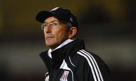 Tony Pulis Sacking Was Largely Down To Stoke S Failure To Raise The Bar Louise Taylor Football The Guardian