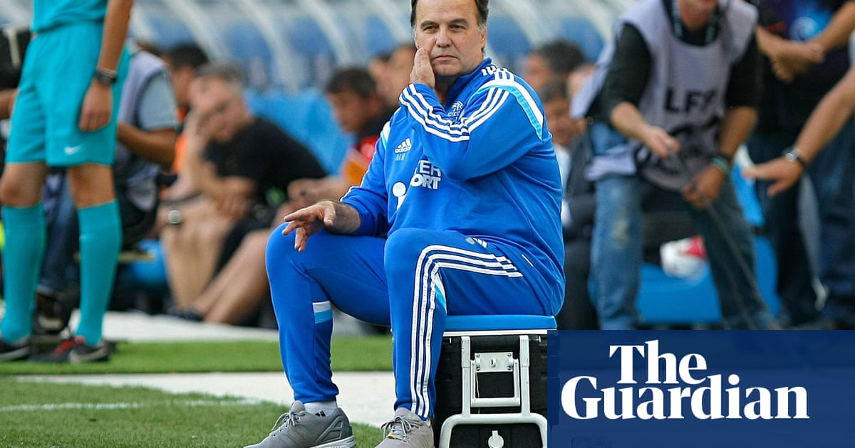 Marcelo Bielsa Restless But Marseille Are Early Ligue 1 Pacesetters Jonathan Wilson Football The Guardian