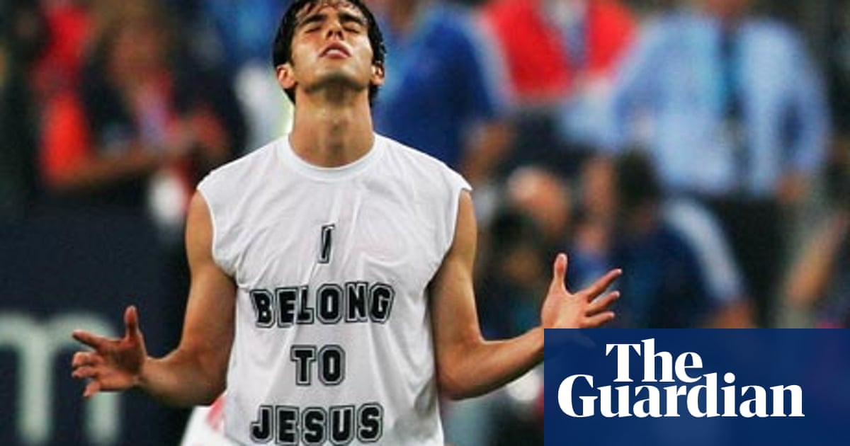 Football The Knowledge Which Players Have Publicly