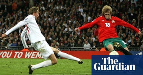 Peter Crouch Shines But Capello S Forward Thinking Remains Imperfect Paul Hayward Football The Guardian