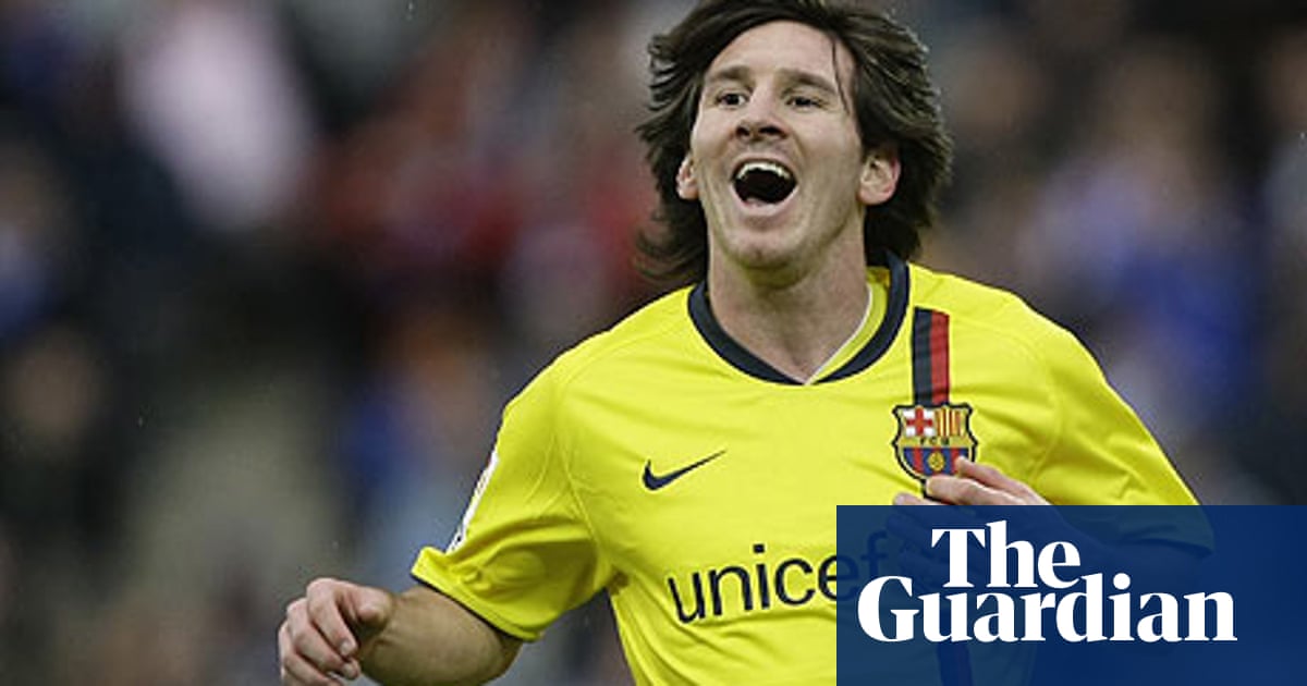 The Question Why Are So Many Wingers Playing On The Wrong Wings Football The Guardian The Question Why Are So Many Wingers Playing On The Wrong Wings Football The Guardian