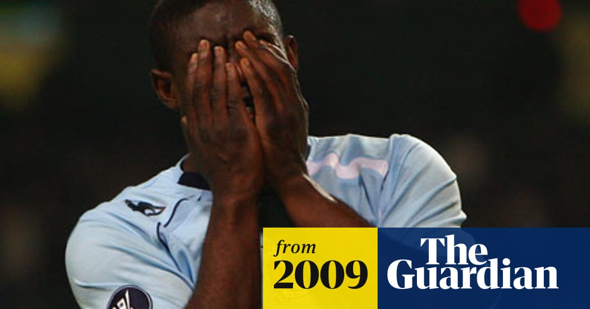 Micah Richards Falls Out With Mark Hughes In Latest Manchester City Row Premier League The Guardian