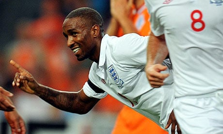 7 cái tên bị loại gây sốc nhất lịch sử dự World Cup của ĐT Anh 5 Jermain Defoe spurred on by memory of missing out in 2006 | England | The Guardian
