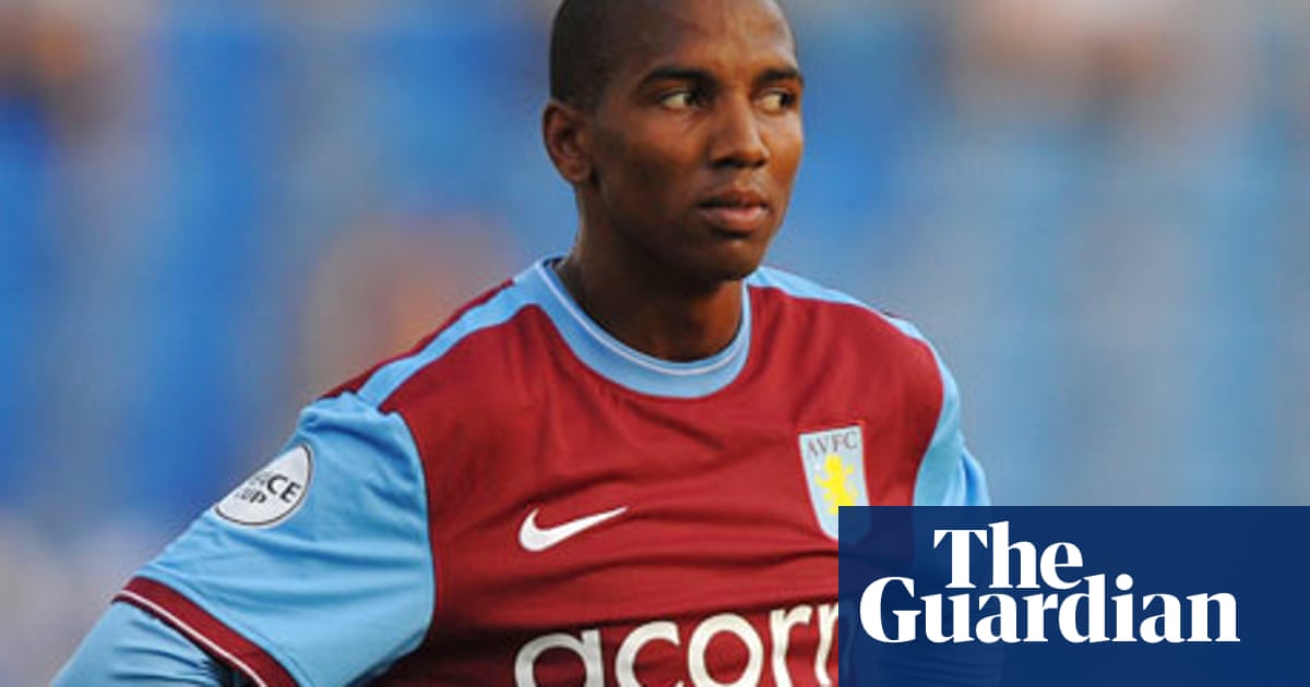 Ashley Young: 'I knew I had to fight to prove them wrong' | Ashley Young |  The Guardian