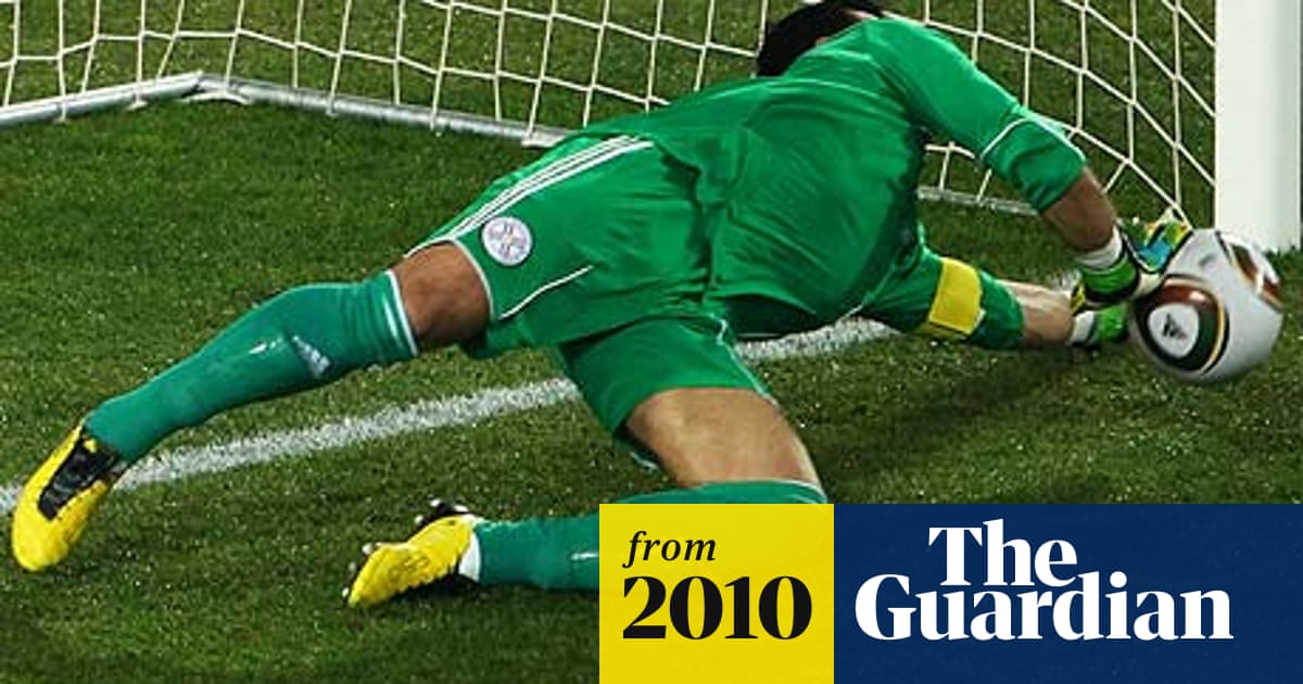 World Cup 10 Paraguay Captain Blasts Fifa For South Africa Finals World Cup 10 The Guardian World Cup 10 Paraguay Captain Blasts Fifa For South Africa Finals World Cup 10 The Guardian