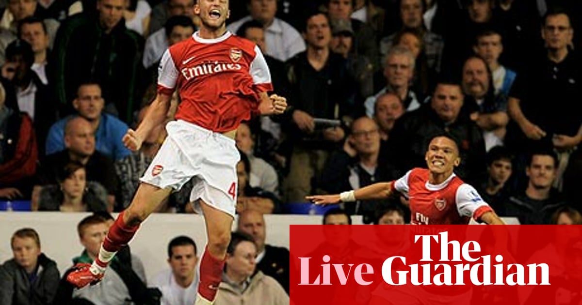Tottenham Hotspur 1 4 Arsenal As It Happened Carling Cup The Guardian